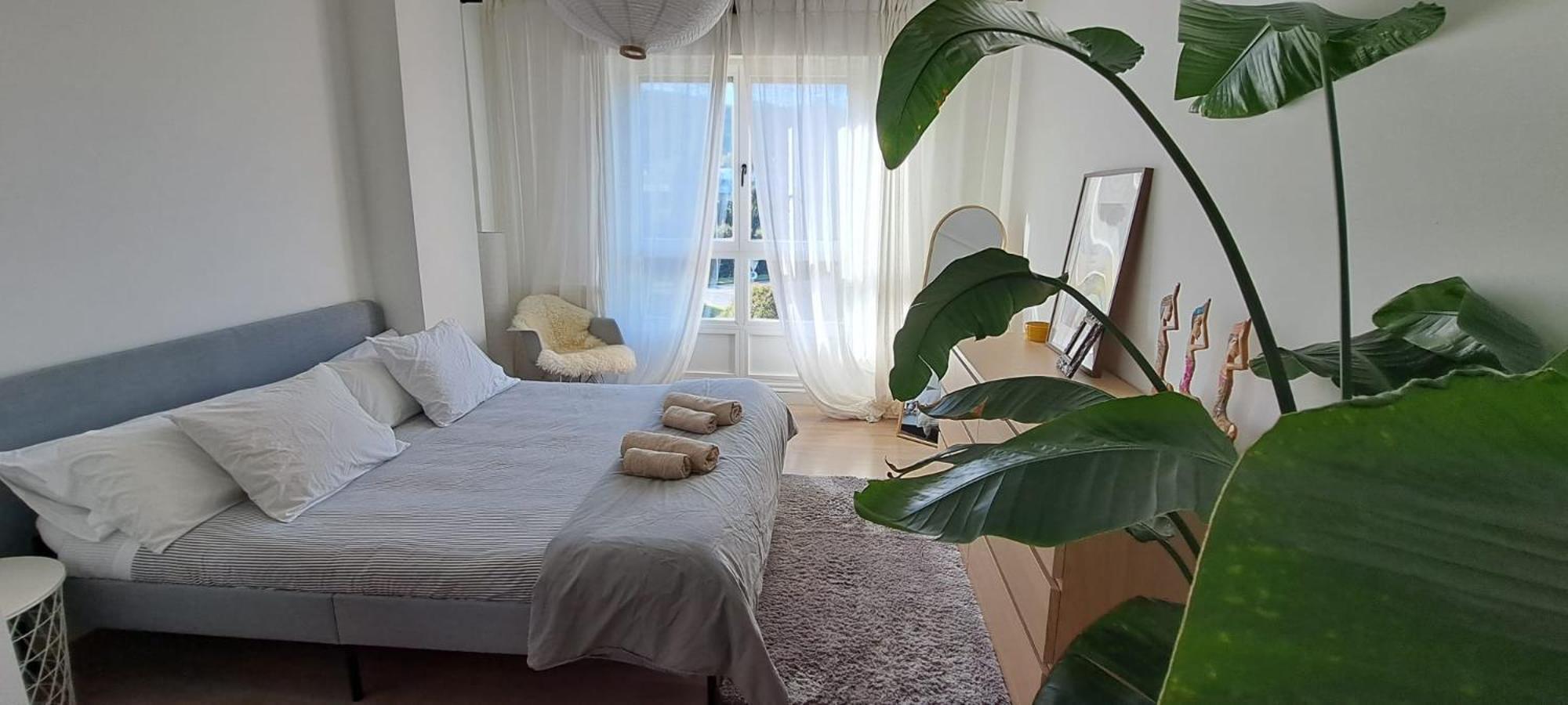 Apartamento Con Suite, Zona De Trabajo Y Yoga Wifi Y Garaje Castro Urdiales Exterior photo